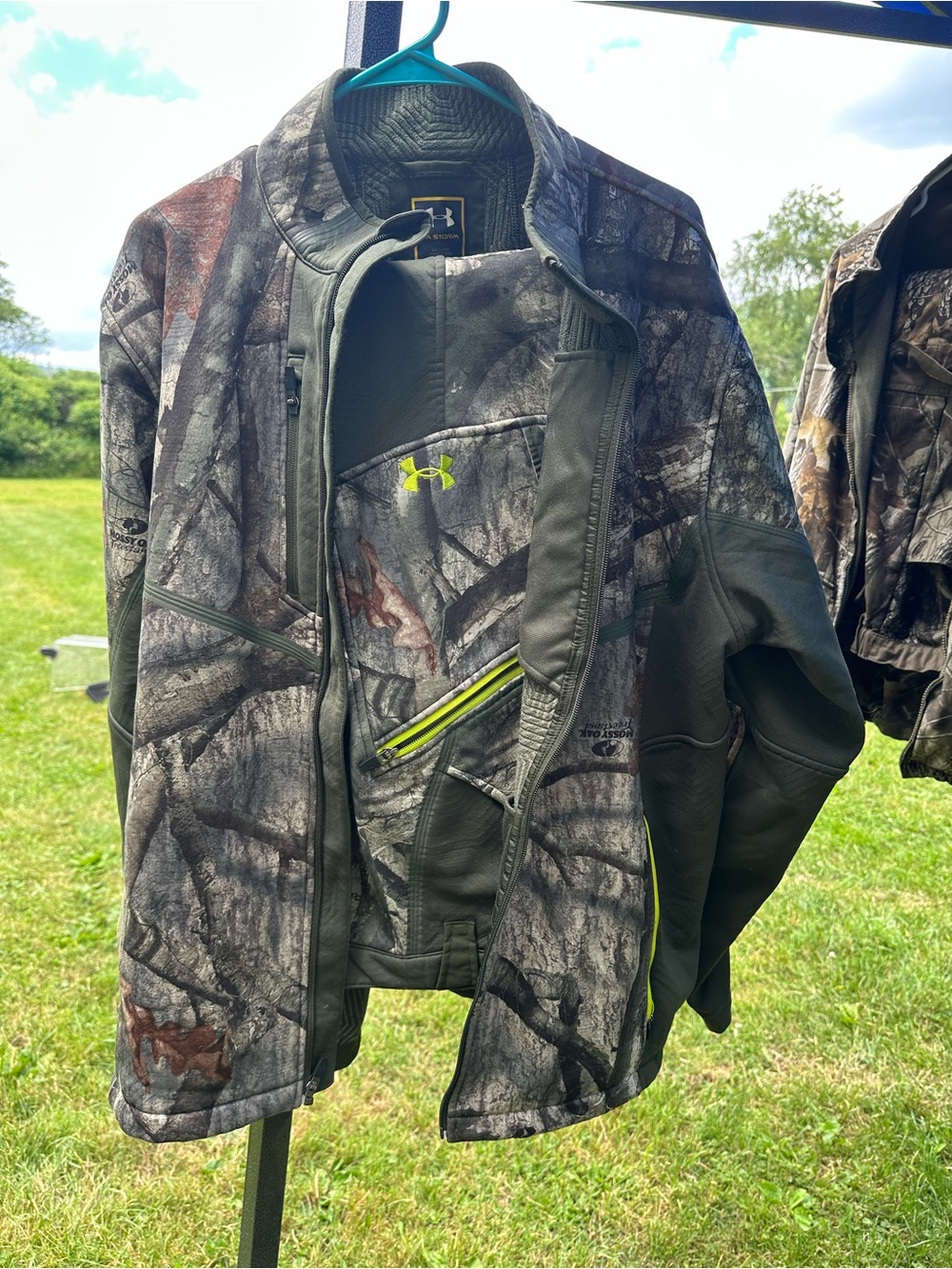 Storm Men’s Camo Lightweight Jacket with Olive Panels and Yellow Accents